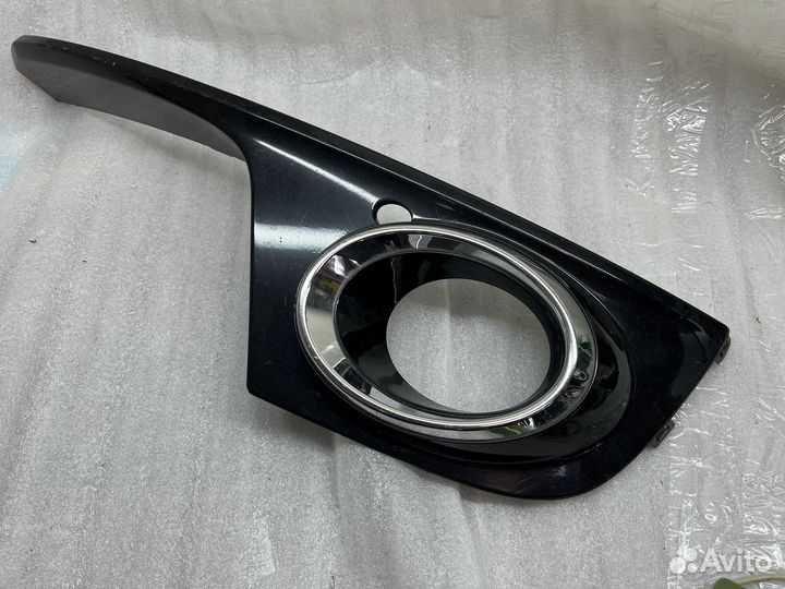 Рамка туманки audi q5 8r