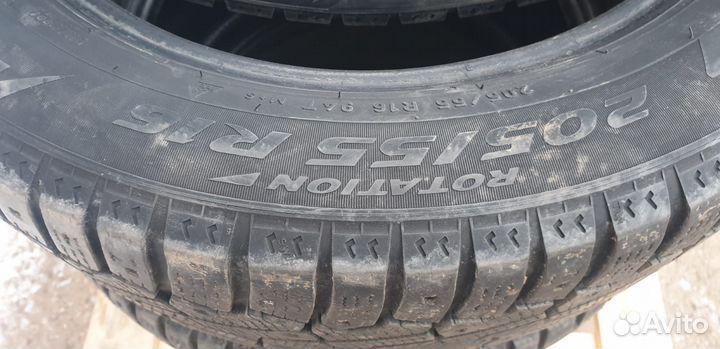 Pirelli Ice Zero 205/55 R16