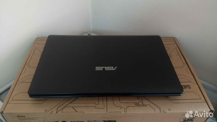 Ноутбук Asus X54C