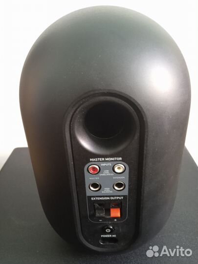 Студийные мониторы JBL 104 Professional