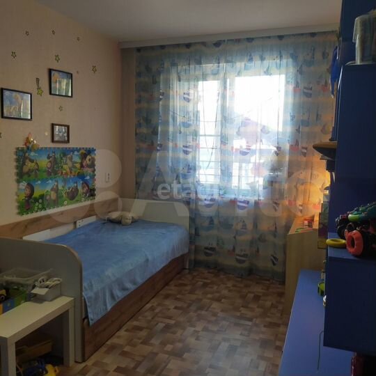 3-к. квартира, 84 м², 3/17 эт.