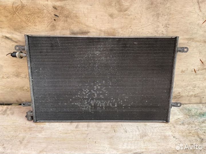 Радиатор кондиционера Audi A6 4F2 BDW 2005-2008