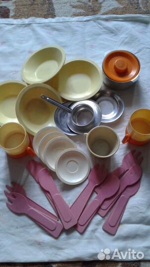 Детская игрушечная посуда