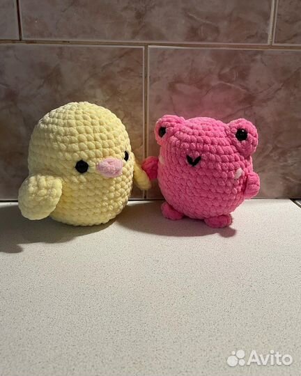 Розовая жабка