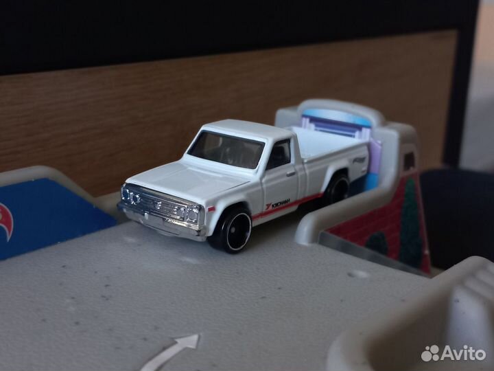 Hot wheels японсике авто