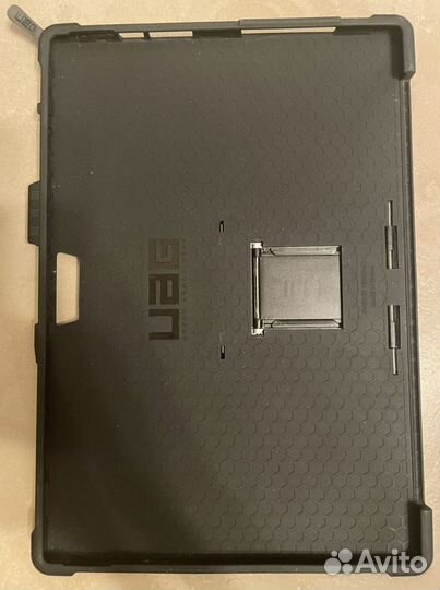Чехол для Surface UAG