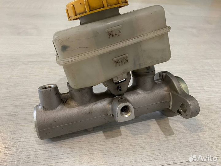 Гтц левый руль Subaru Impreza WRX STI GDB