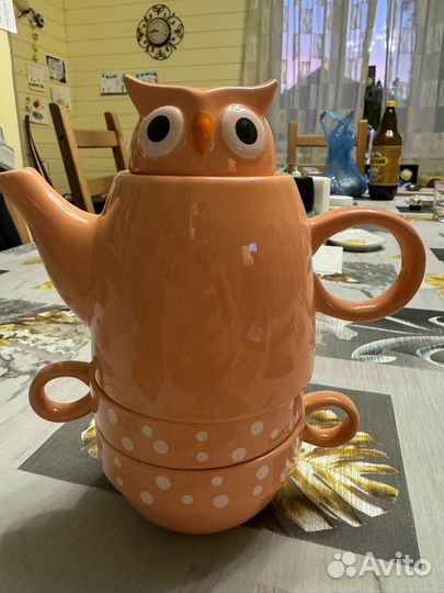 Чайник заварочный с чашками 