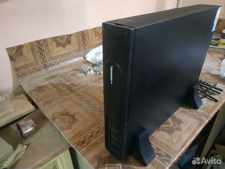 Источник бесперебойного питания