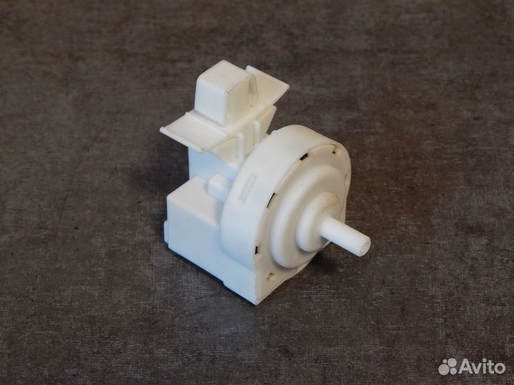 Датчик уровня воды (прессостат) ст.машины Zanussi