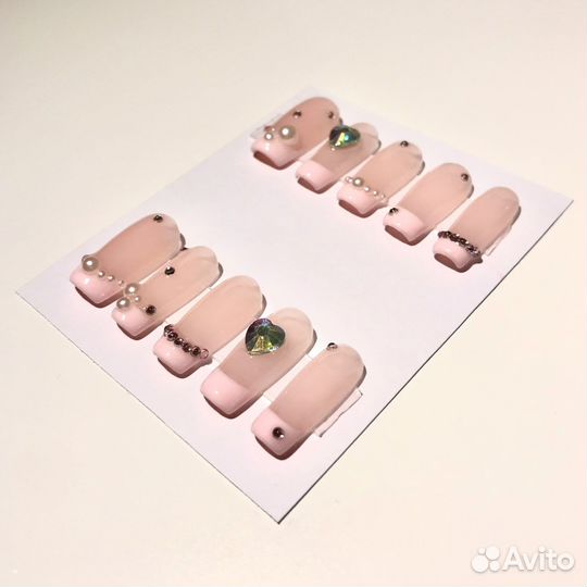 Накладные ногти на заказ
