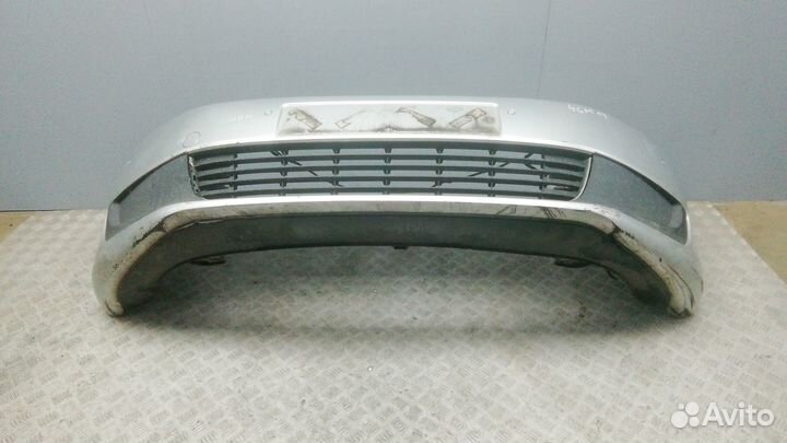 Бампер передний Volkswagen Touran