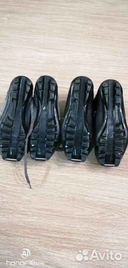 Лыжные ботинки