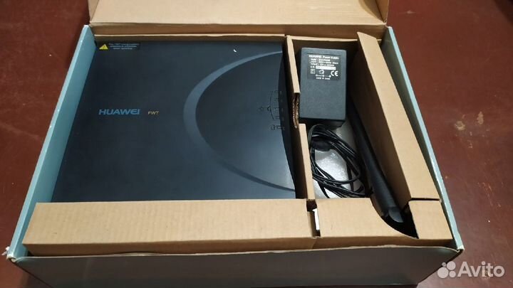 Мобильный терминал Huawei ETS-1001