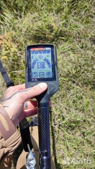 Металлоискатель quest x5