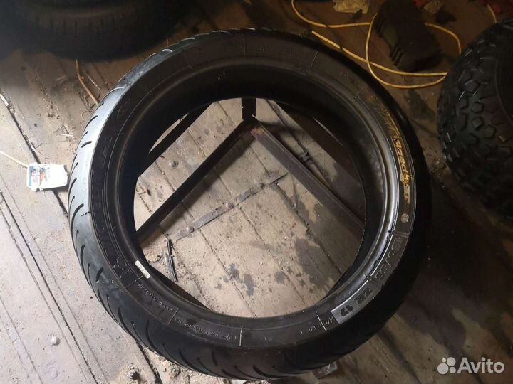 Michelin Pilot Road-4 GT 180/55/17 A22 (1м)