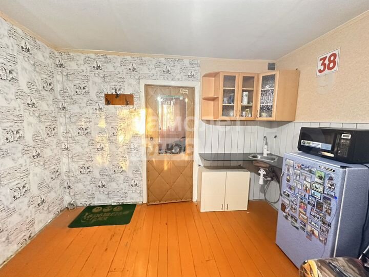 Комната 14,2 м² в > 9-к., 5/5 эт.