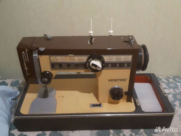 Швейная машина Veritas 8014