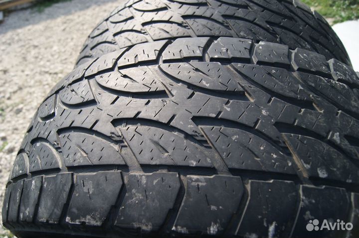 Bridgestone Dueler A/T 265/65 R17