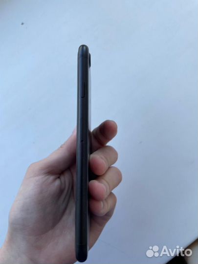 Продам iPhone 7 32gb