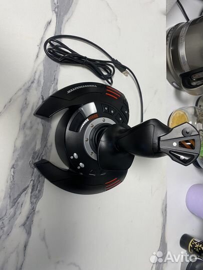 Thrustmaster t flight stics x джостик