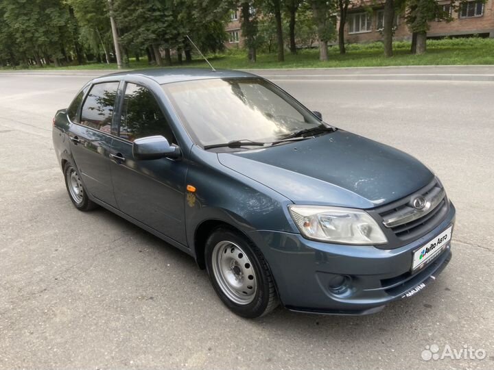 LADA Granta 1.6 МТ, 2013, 195 000 км