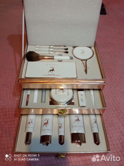 Подарок девушке