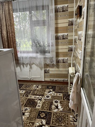 2-к. квартира, 42 м², 1/5 эт.