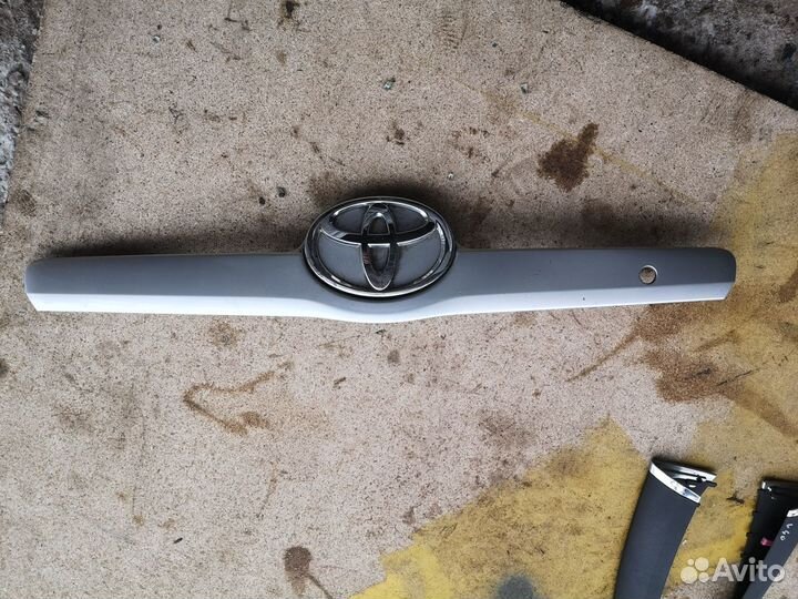 Накладка багажника для Toyota Camry V40 2006-2011