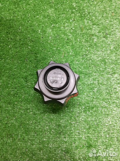 Крепление запасного колеса фольксваген пассат б7