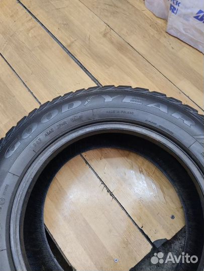 Goodyear UltraGrip Extreme 195/65 R15 91T