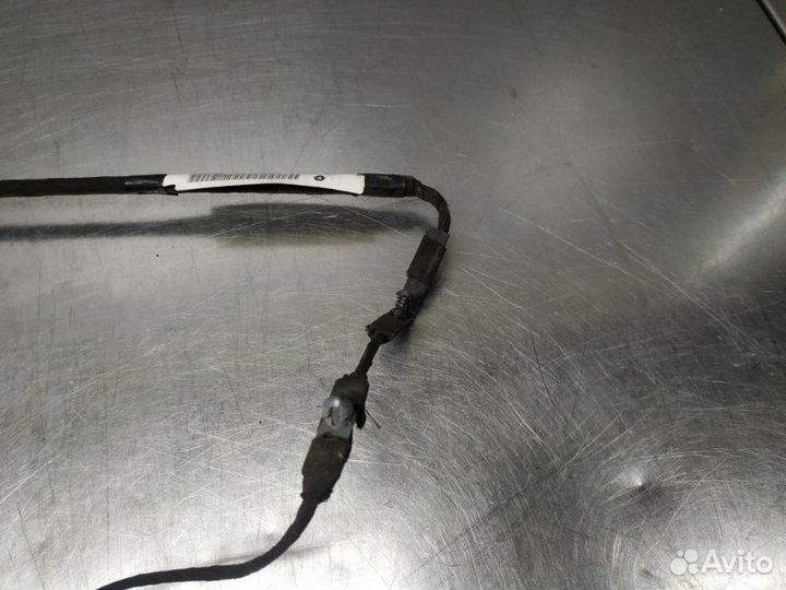 Антенна бесключевого доступа Jeep Grand Cherokee