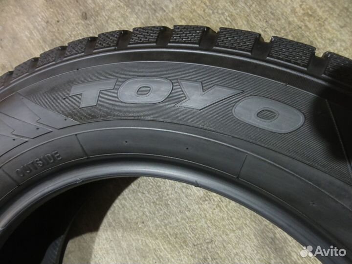 Toyo Winter Tranpath TX 225/65 R17 102Q