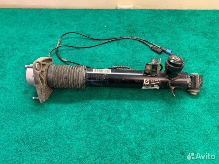 Амортизатор задний (стойка) задний правый Bmw X5