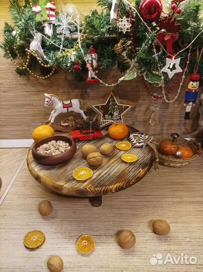 Сервировочный столик