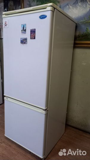 Холодильник Бирюса двухкамерный Россия