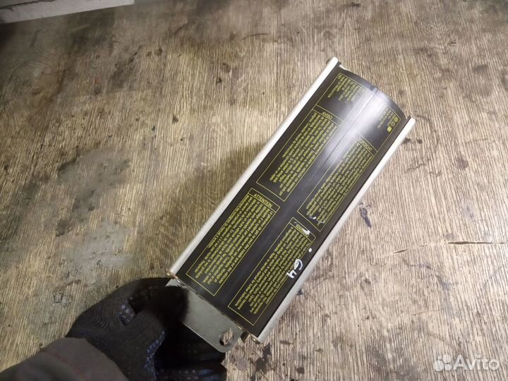 Пассажирская подушка безопасности WV Golf 4 Bora