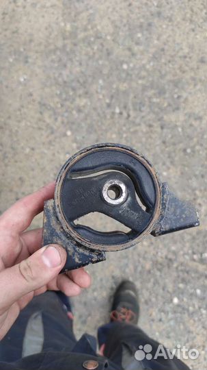 Nissan fb15 задняя подушка двигателя