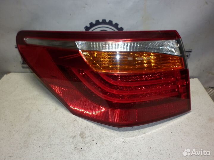 Фонарь задний Lexus LS460 2011