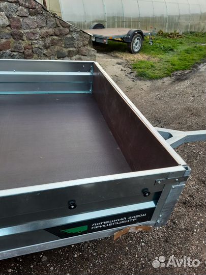 Прицеп легковой двухосный