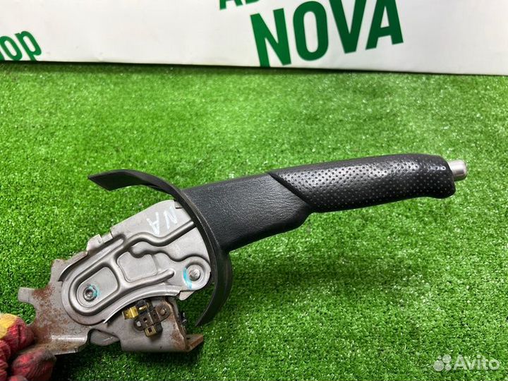 Рычаг стояночного тормоза Nissan Almera N16 1.5