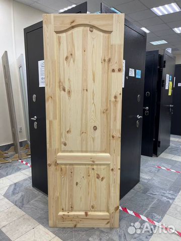 Двери из массива