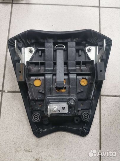 Сиденье заднее Yamaha FZ8