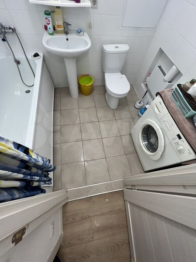 Комната 20 м² в 2-к., 2/24 эт.