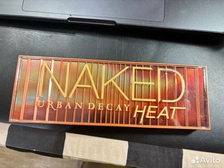 Naked urban decay heat Палитра теней для век