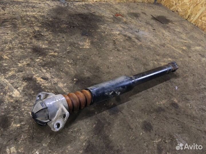 Амортизатор задний левый Volkswagen Polo