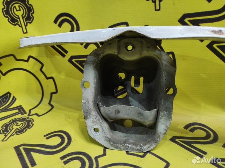 Планка под фары передняя Subaru Forester SF5 EJ205