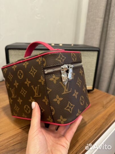 Косметичка Louis Vuitton Несессер Nice Mini