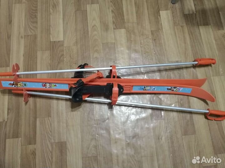 Беговые лыжи