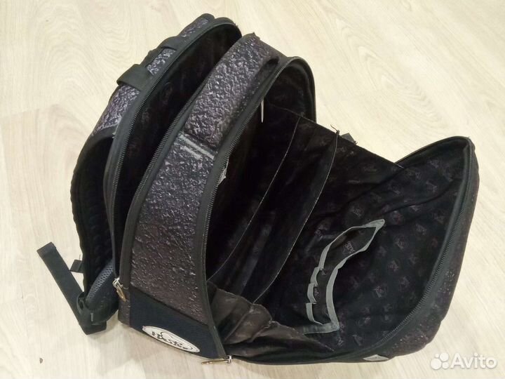 Школьный рюкзак